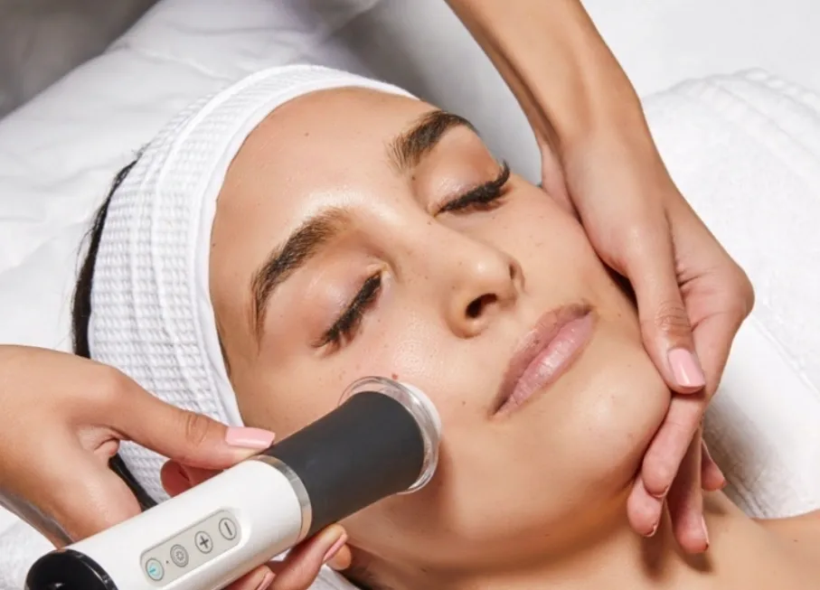 kosmetik-lounge Oxygeneo 3in1 Gesichtsbehandlung in Mannheim